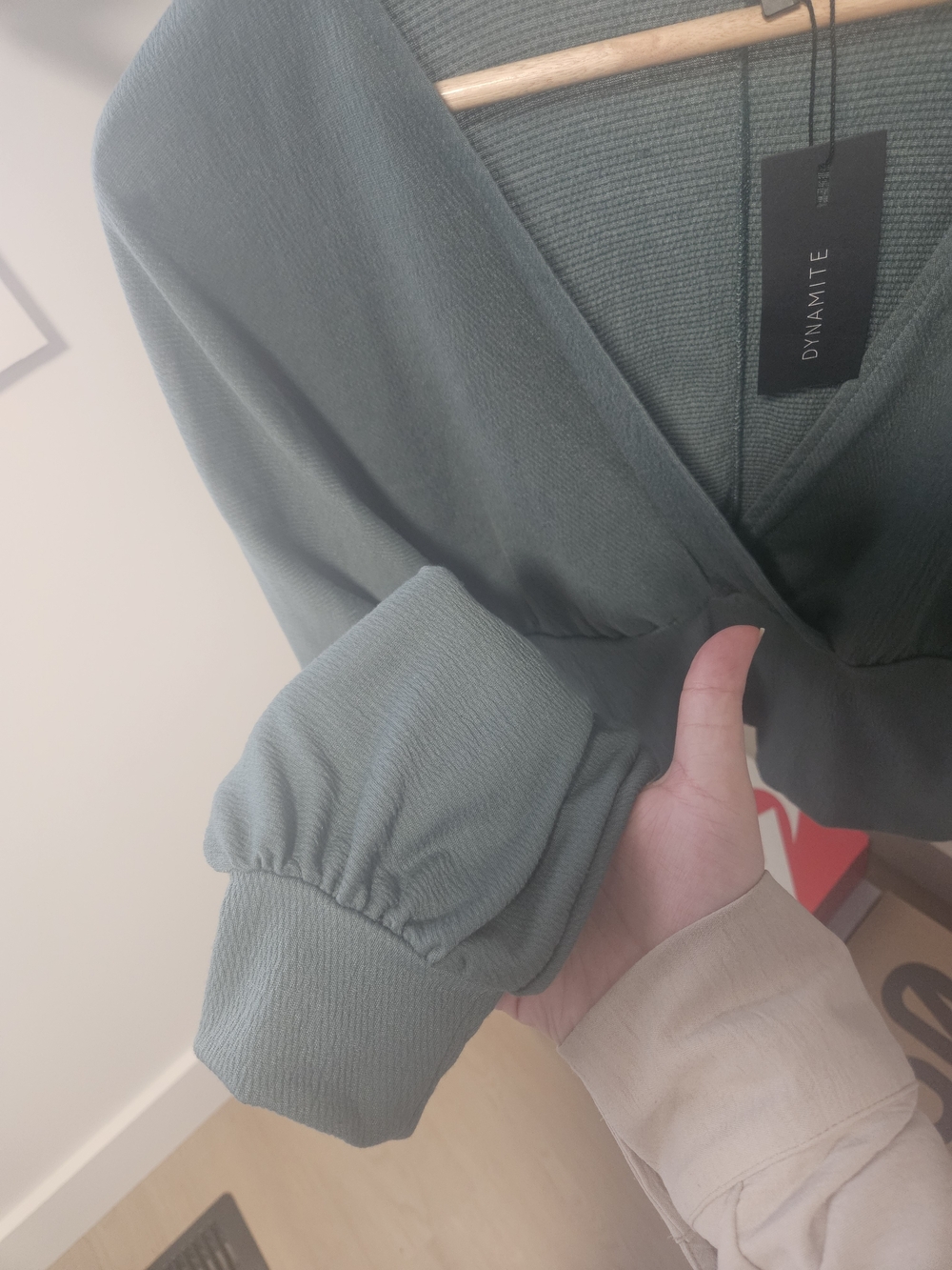 Dynamite Green V-Neck Long Sleeve Top - Picture 5 of 5
